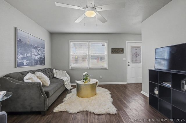 509 W Knoxville Street, Broken Arrow, OK 74012