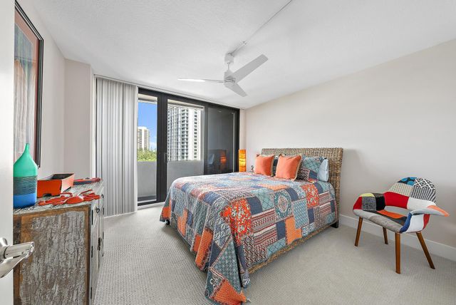 4200 N Ocean Drive 2-705, Singer Island, FL 33404