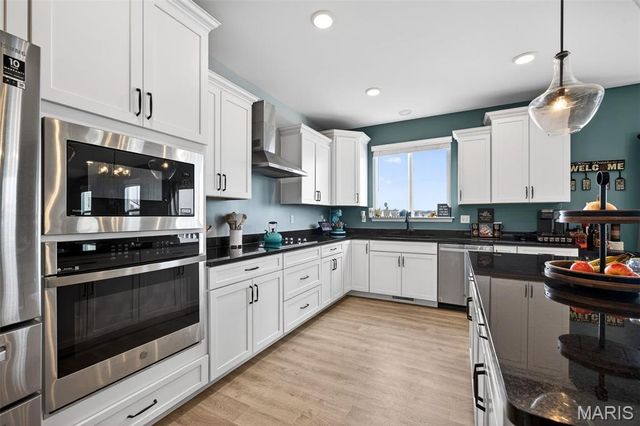 349 Valley Bluff Drive, Wentzville, MO 63385