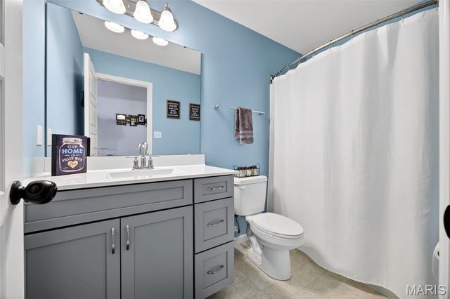 349 Valley Bluff Drive, Wentzville, MO 63385