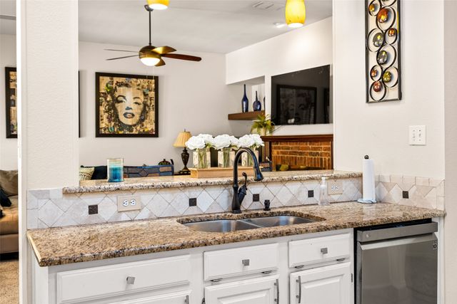 1421 Saint Francis Lane, Flower Mound, TX 75028