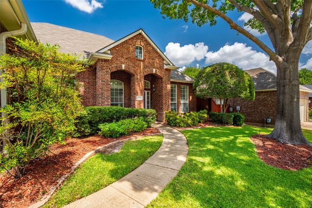 1421 Saint Francis Lane, Flower Mound, TX 75028