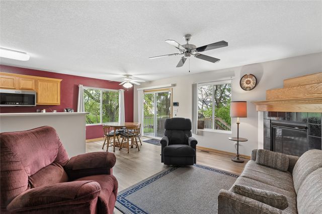 3806 NE Trilein Drive, Ankeny, IA 50021