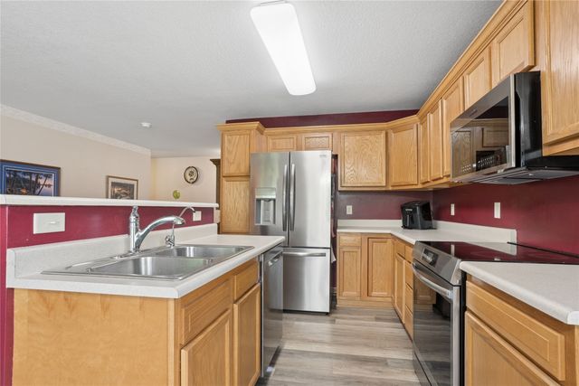 3806 NE Trilein Drive, Ankeny, IA 50021