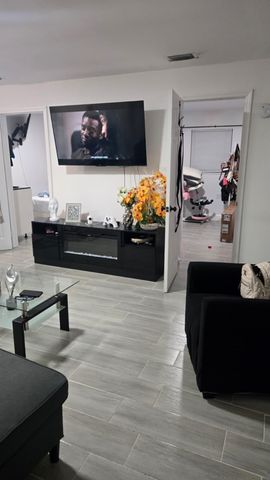 4649 Sunset Lane, West Palm Beach, FL 33415