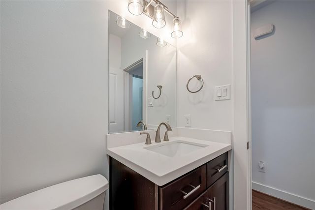 30 N Saint Charles Street, Houston, TX 77003