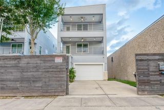 30 N Saint Charles Street, Houston, TX 77003