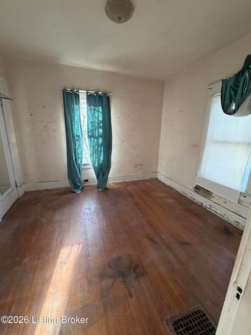 3627 Taylor Blvd, Louisville, KY 40215