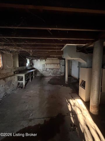 3627 Taylor Blvd, Louisville, KY 40215