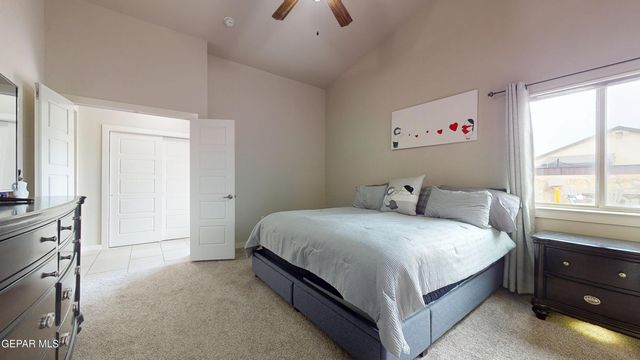 13949 Lago Vista Avenue, Horizon City, TX 79928