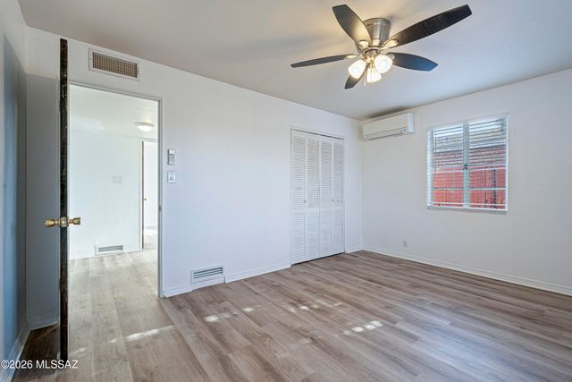 908 E Pastime Road, Tucson, AZ 85719
