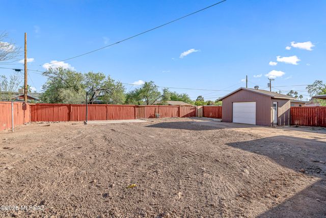 908 E Pastime Road, Tucson, AZ 85719