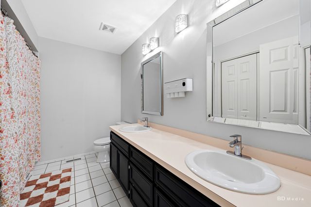 17252 Grange Drive, Orland Park, IL 60467
