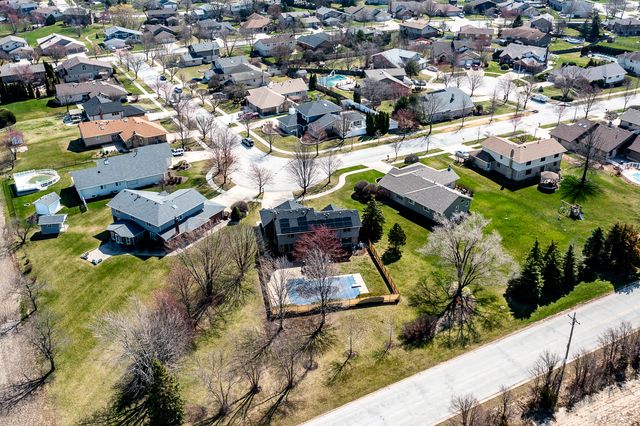 17252 Grange Drive, Orland Park, IL 60467
