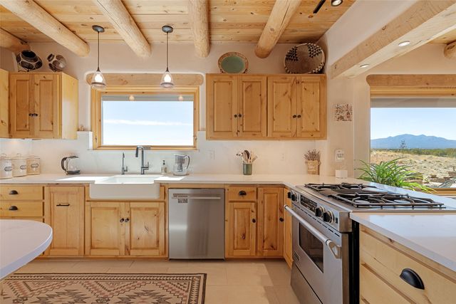 46 Little Bluestem, Santa Fe, NM 87508