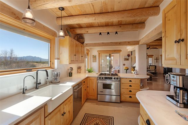 46 Little Bluestem, Santa Fe, NM 87508