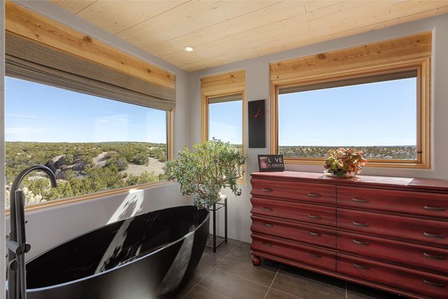 46 Little Bluestem, Santa Fe, NM 87508