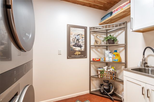46 Little Bluestem, Santa Fe, NM 87508