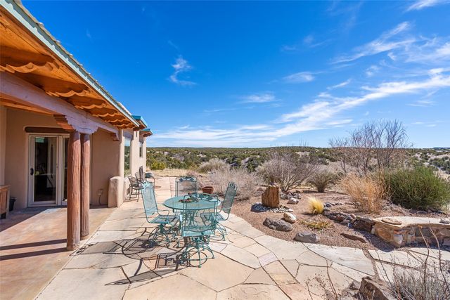 46 Little Bluestem, Santa Fe, NM 87508
