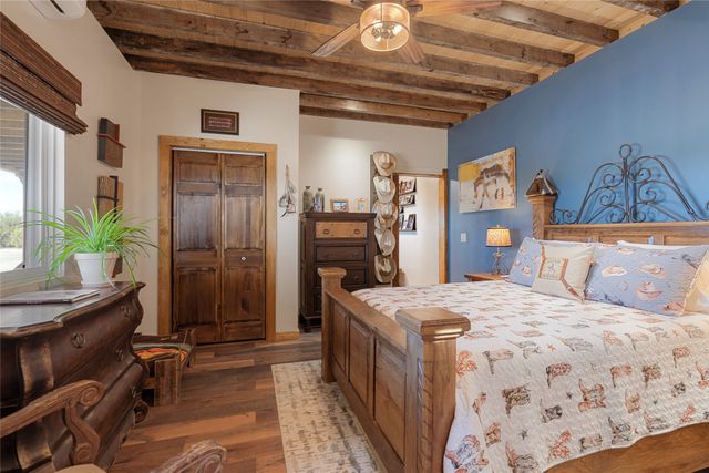 46 Little Bluestem, Santa Fe, NM 87508