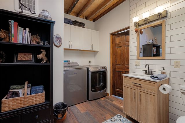 46 Little Bluestem, Santa Fe, NM 87508