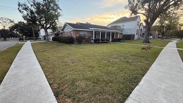 5147 Jackwood Street, Houston, TX 77096