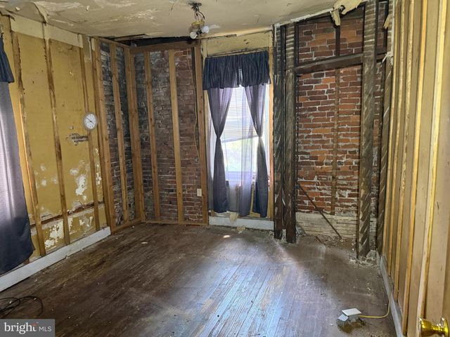 939 S 59TH ST, Philadelphia, PA 19143