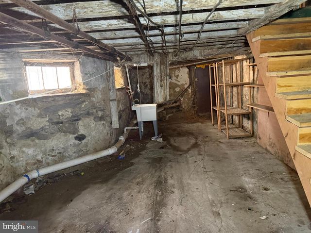 939 S 59TH ST, Philadelphia, PA 19143