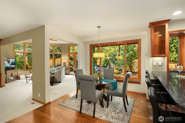 635 Kalmia Ct NW, Issaquah, WA 98027