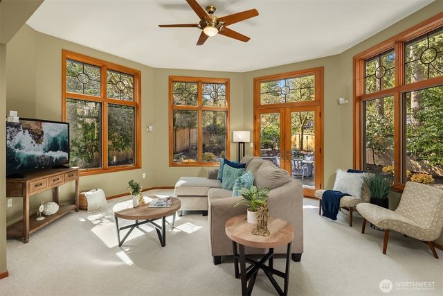 635 Kalmia Ct NW, Issaquah, WA 98027