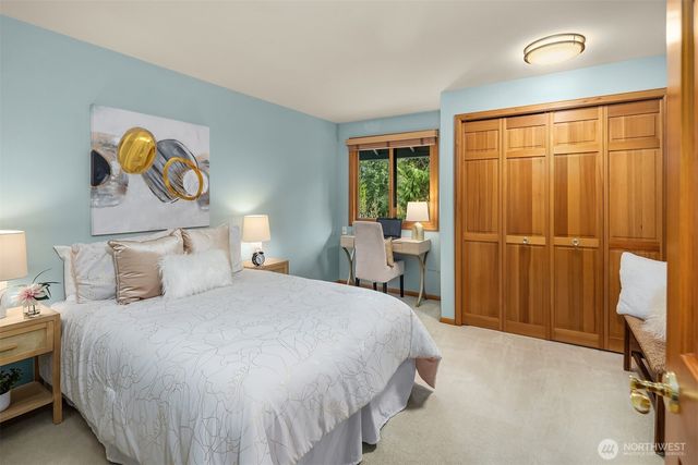 635 Kalmia Ct NW, Issaquah, WA 98027