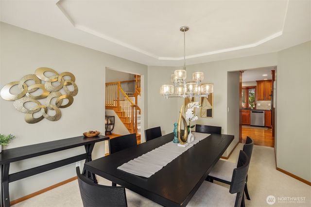 635 Kalmia Ct NW, Issaquah, WA 98027