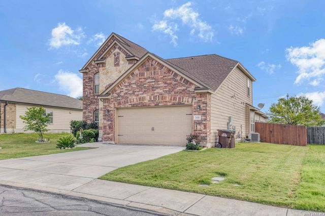 2606 Wolf Moon, Converse, TX 78109