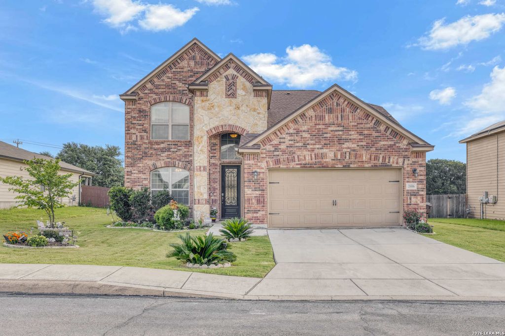 2606 Wolf Moon, Converse, TX 78109