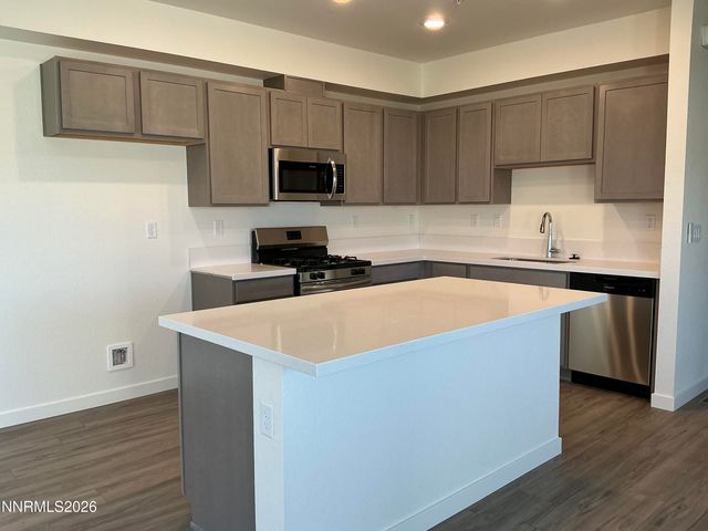 359 Halite Drive, Dayton, NV 89403