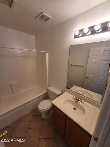 11202 W Turney Avenue, Phoenix, AZ 85037