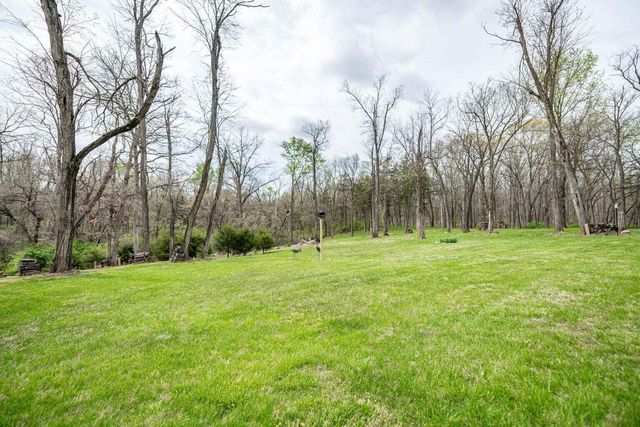 2130 E HWY 163, Columbia, MO 65201
