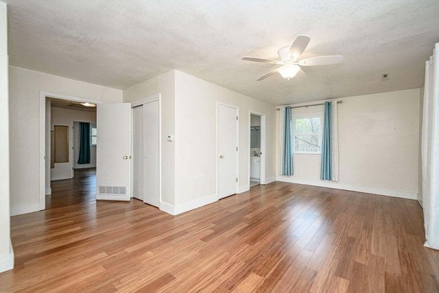 2130 E HWY 163, Columbia, MO 65201