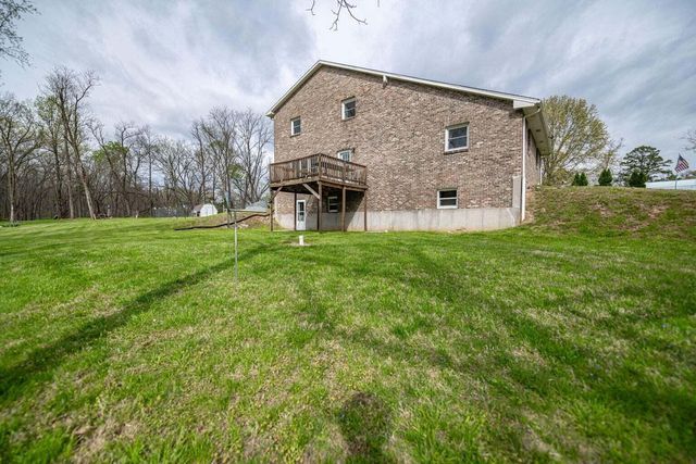 2130 E HWY 163, Columbia, MO 65201