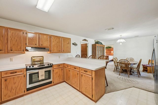 94 Lake View Drive, Huntsville, TX 77320