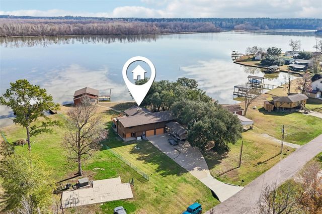 94 Lake View Drive, Huntsville, TX 77320