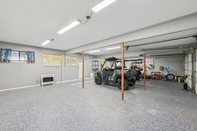 94 Lake View Drive, Huntsville, TX 77320