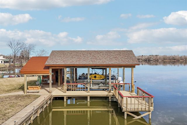 94 Lake View Drive, Huntsville, TX 77320