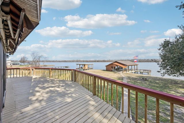 94 Lake View Drive, Huntsville, TX 77320