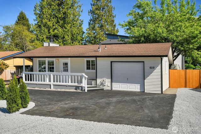 629 107th Place SW, Everett, WA 98204