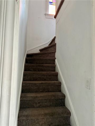 217 E Lincoln Ave, New Castle, PA 16101