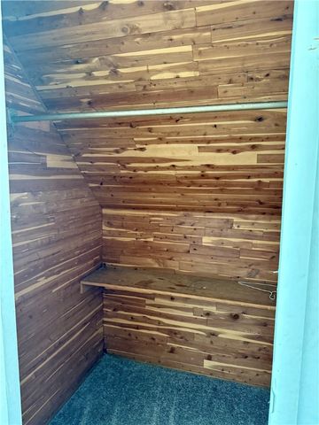 217 E Lincoln Ave, New Castle, PA 16101