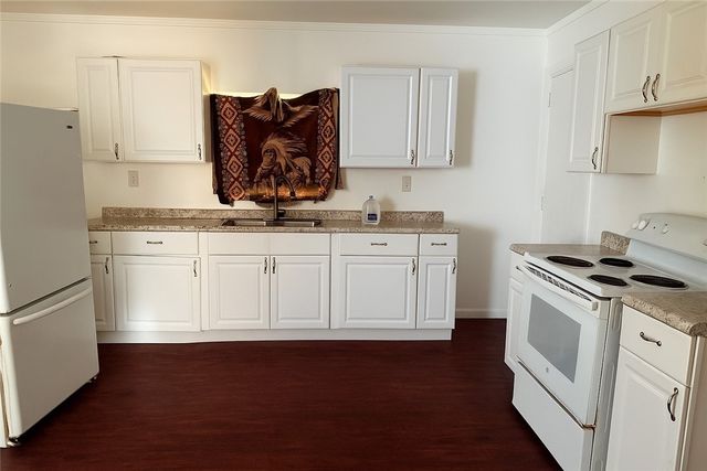 217 E Lincoln Ave, New Castle, PA 16101