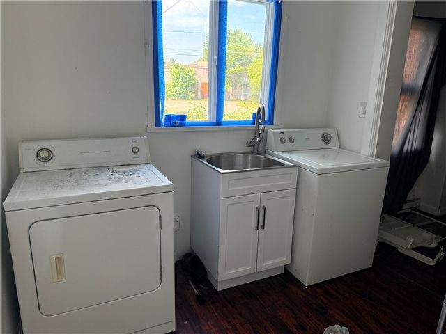 217 E Lincoln Ave, New Castle, PA 16101