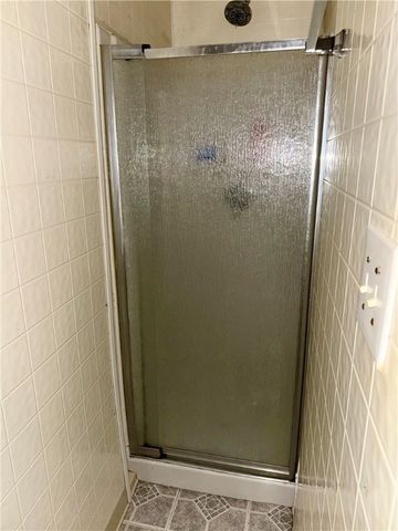 217 E Lincoln Ave, New Castle, PA 16101